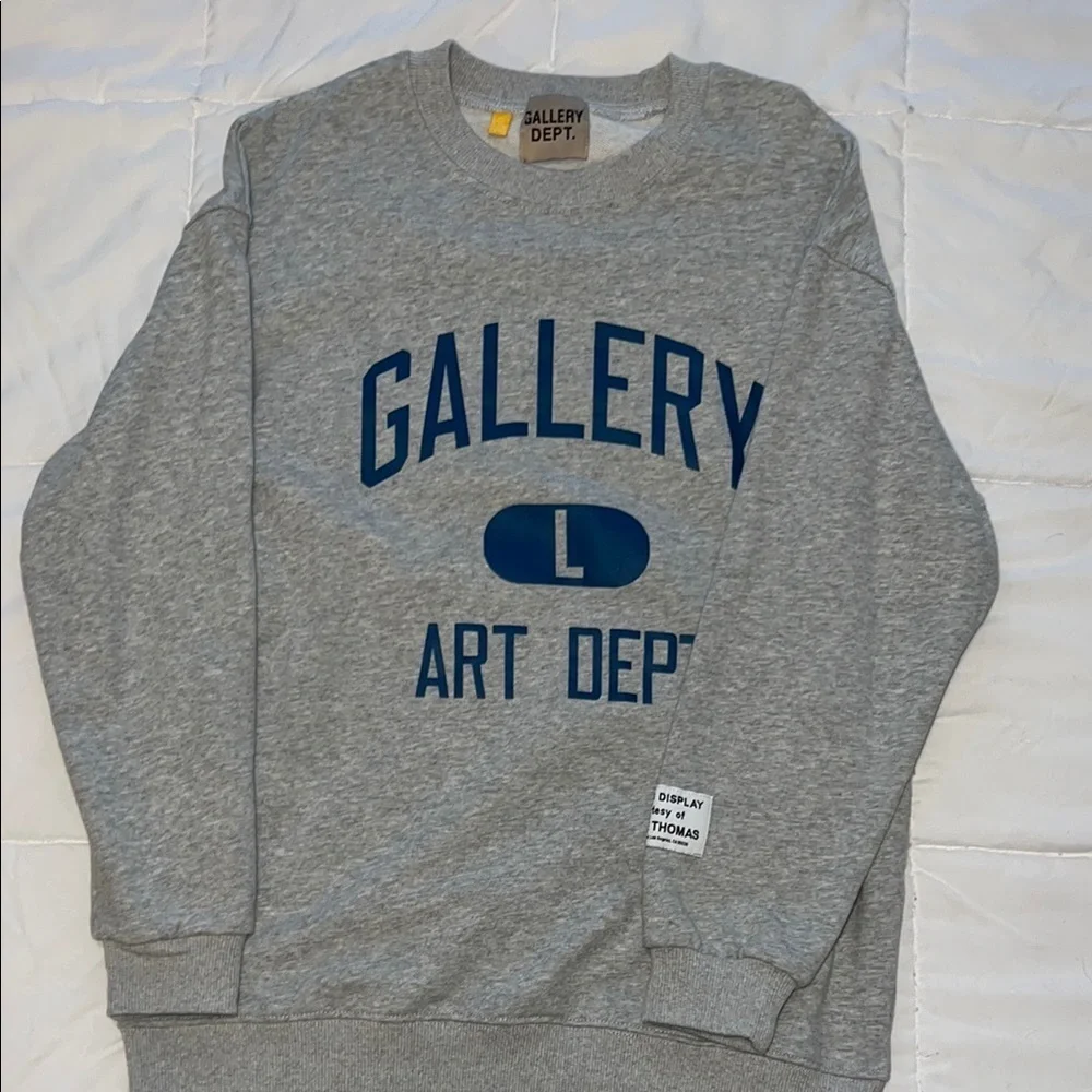 Gallery Dept. L Crewneck Sweatshirt Size Small